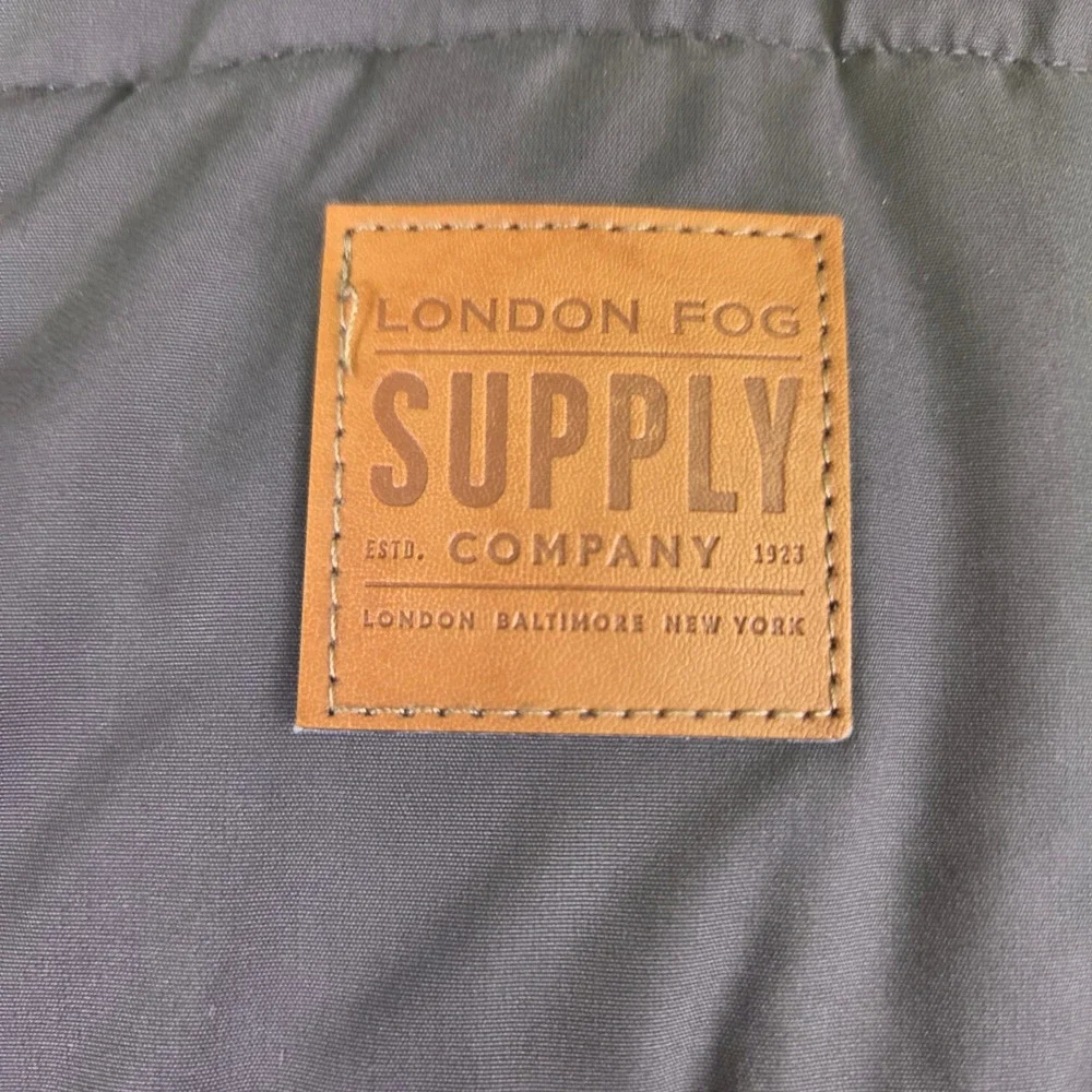 London Fog Supply Co Boys Puffer Vest Gray Size L 14-16 Full Zip Quilted
